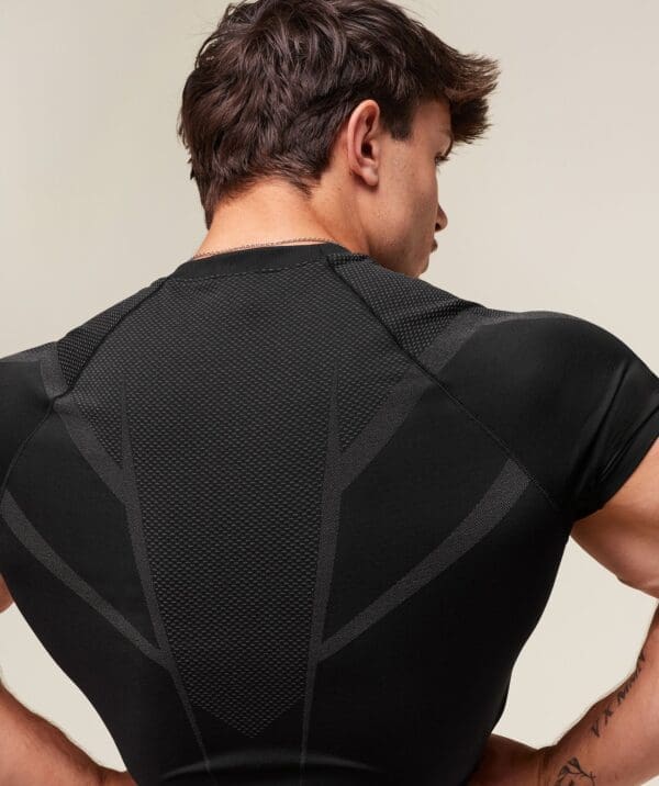 Onyx 5.0 Seamless T-Shirt - Image 6